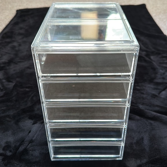 Clear Storage Case - Picture 3 of 4